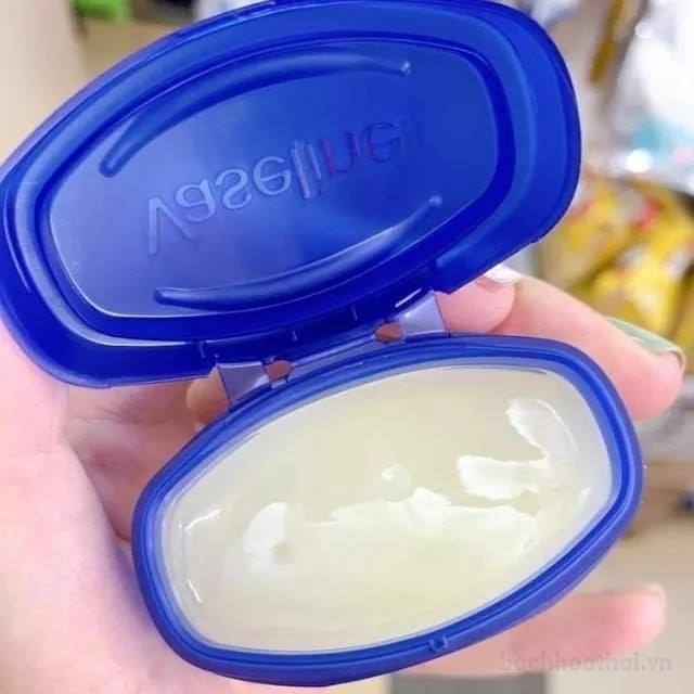 Sáp dưỡng ẩm đa năng Vaseline 100% Pure Repairing Jelly Thái Lan