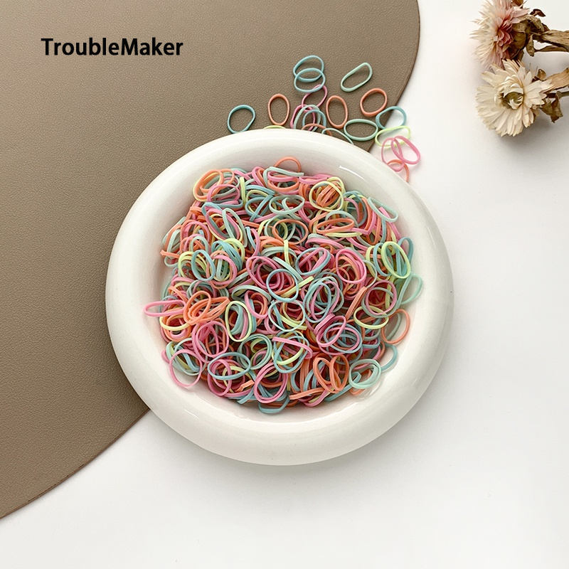 TroubleMaker Set 500 String of Hair Multiple Color Stretch Good Fashion For Girls and Children ราคา 13 บาท*ส่งฟรี