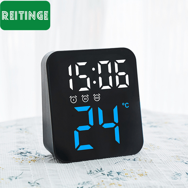 Đồng Hồ Nhiệt Độ sáng tạo đồng hồ điện tử Bộ ba chiếc LED đơn giản của hiên đồng hồ báo thức đồng hồ treo tường đồng hồ đa cảnh thực tế