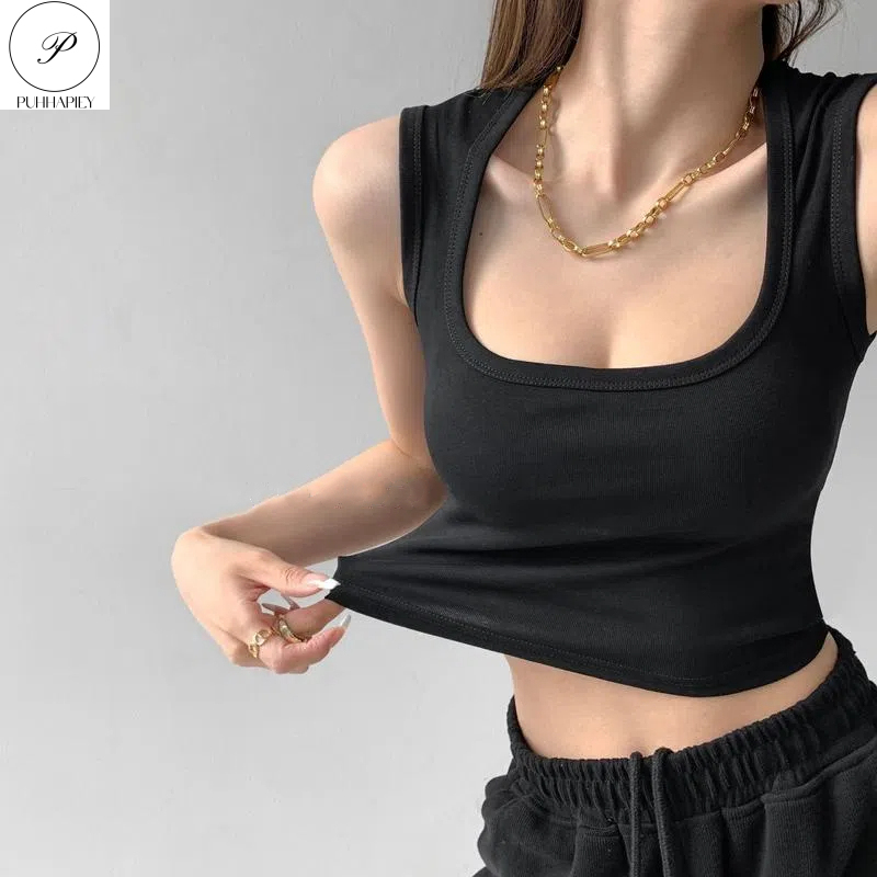 เสื้อกล้ามคอเว้า มีฟองน้ำในตัว ใส่สบาย สวย มีสไตล์เป็นของตัวเอง มีหลายสี ผู้หญิง Korean version of the versatile bandeau base top ราคา 44 บาท*ส่งฟรี