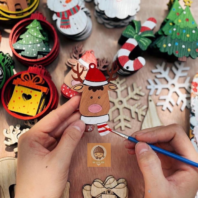 Sét 10 hình tô màu DIY chủ đề Noel bằng gỗ cho bé tự tô dùng decor trang