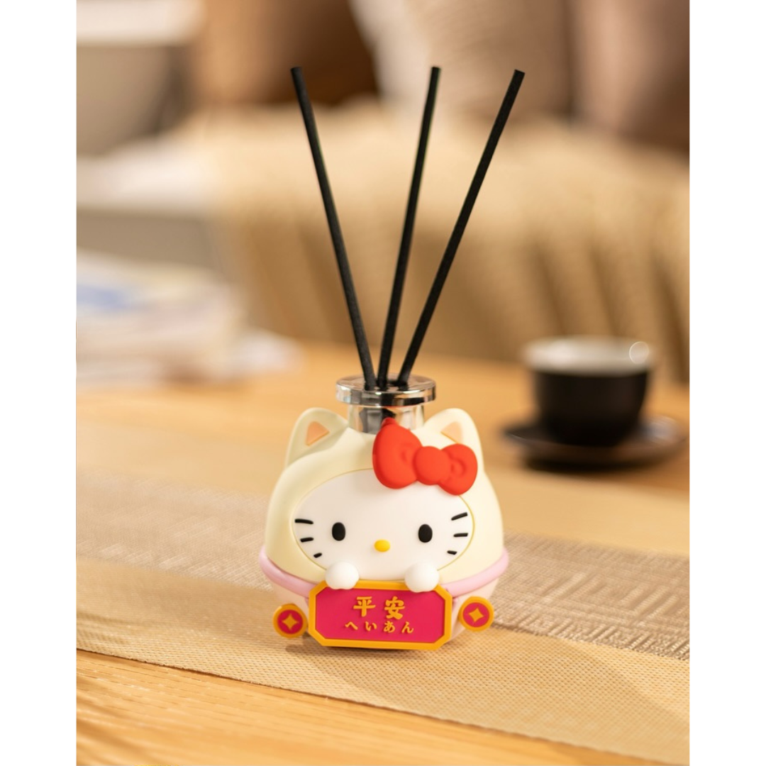 [NEW] VANZO x HELLO KITTY Reed Diffuser (120ML) | Official Sanrio Collaboration | Long Lasting Home Fragrance | Room Air Freshener | Gift Edition