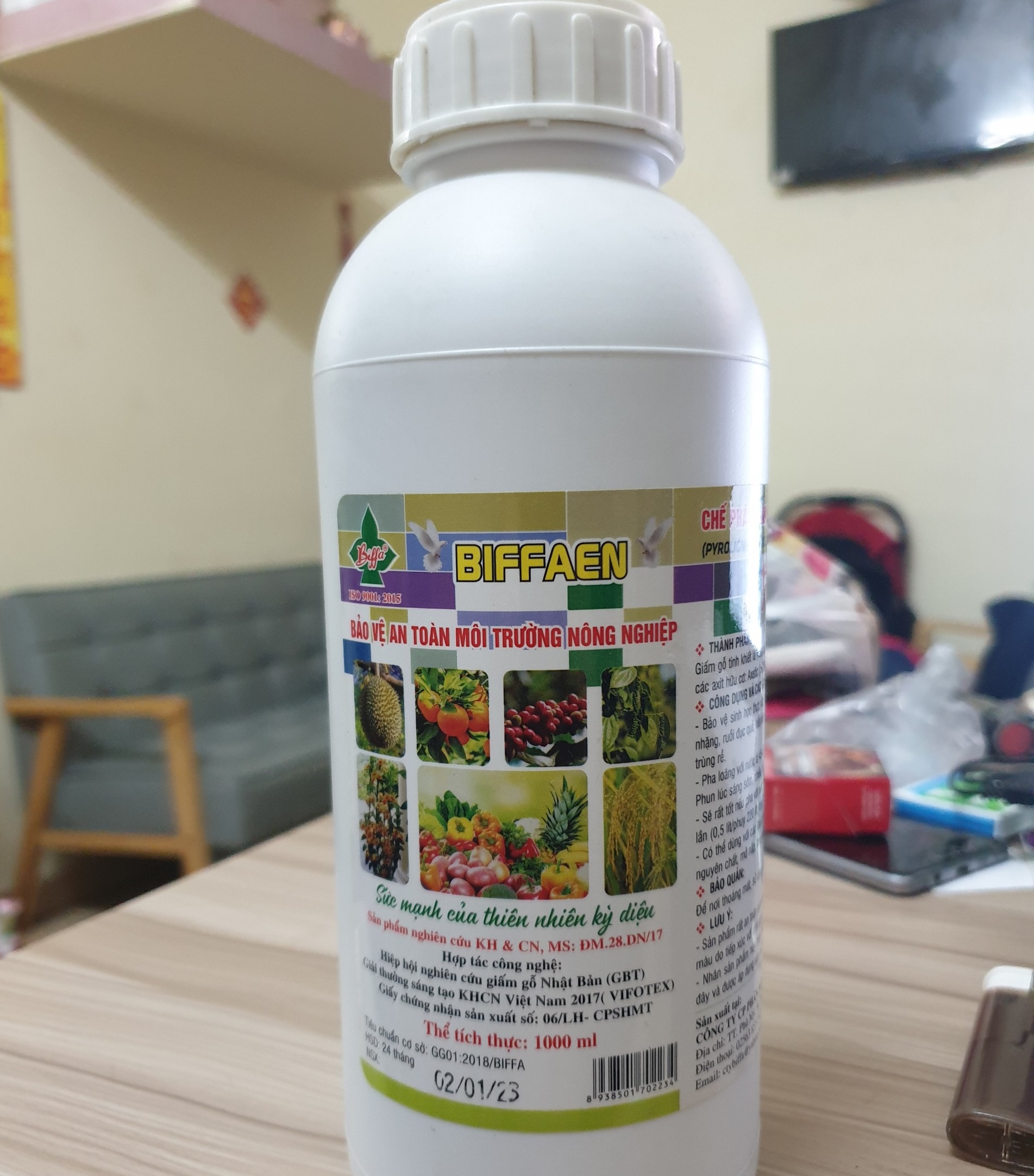 Giấm gỗ sinh học biffaen - chai 1 lít - hiệu quả cao