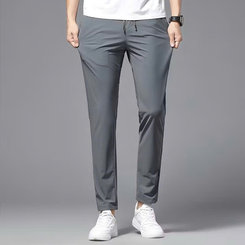 Loose-Fitting Elastic Pants Come in Large Sizes. - 4