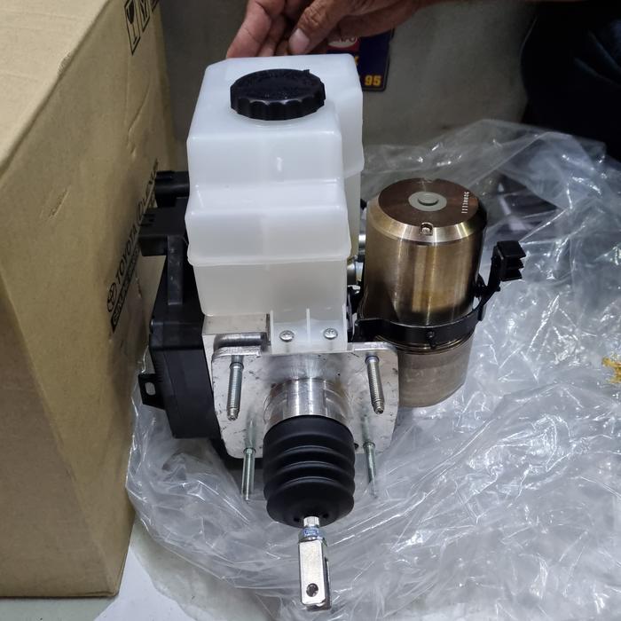 BM BRAKE MASTER REM ASSY 1 1/4 COLT DIESEL CANTER 125 AISIN MK384489 -pistons up Harga 45,520,000 rupiah*Gratis Ongkir