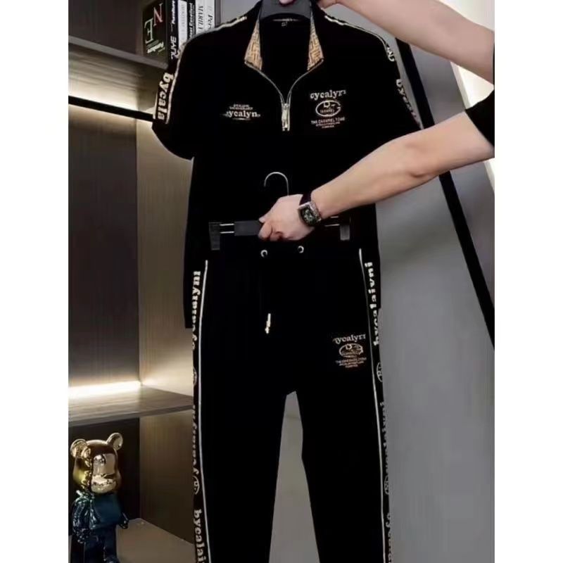 Yushu Bộ quần cổ đứng ngắn tay thường ngày 2024 Mới Mùa Hè xu hướng hai món thời trang đẹp trai của nam giới