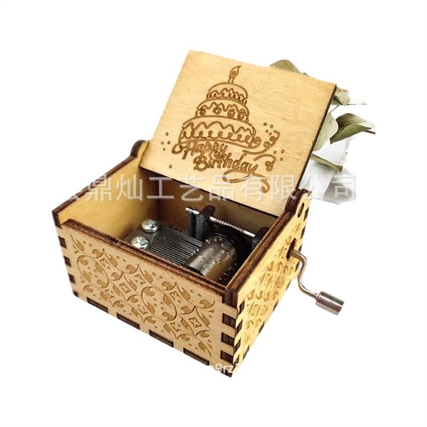 GIAO MÀU NGẪU NHIÊN-HỘP NHẠC SINH NHẬT-độc đáo, tinh tế -Khi bạn xoay tay cầm, giai điệu "Happy Birthday" ngân vang