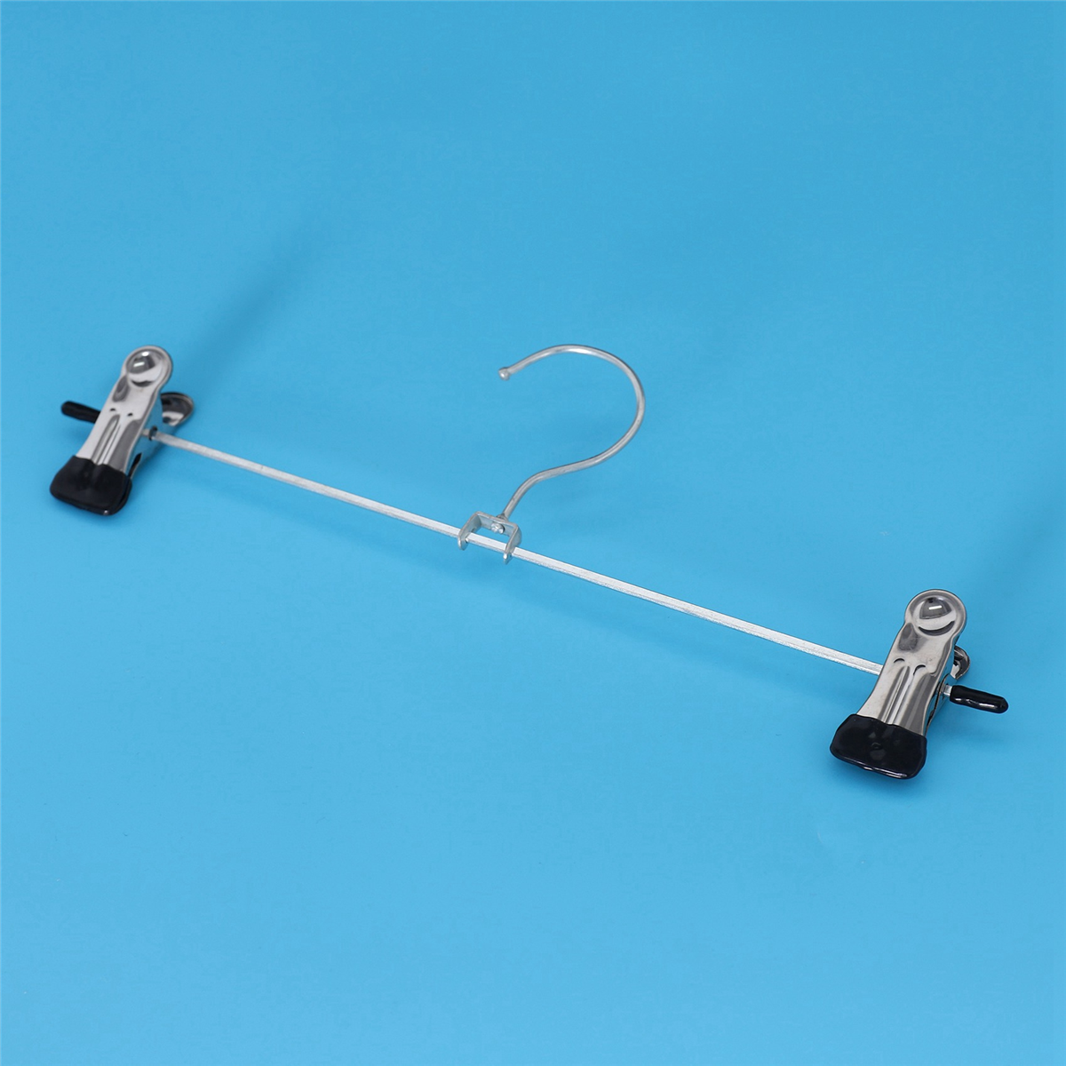 (ZVET) 120 PCS Skirt Hangers with Clips, Pants Hanger Metal Hangers Space Saving for Pants Skirts Clothes ราคา  2,755 บาท*ส่งฟรี