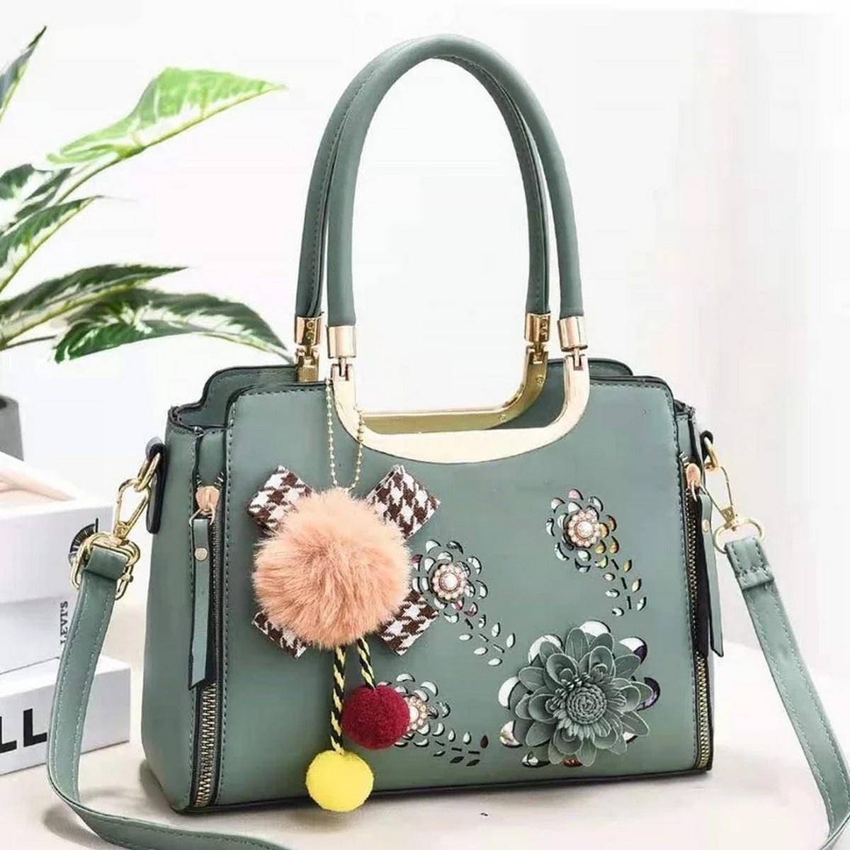 Branded Handbag For Women PU Faux Leather Tote, One-Shoulder Bag ,Fashion Luxury Handbags For Business Ladies Cross-body, Bags For Girls Party Bags In Different Colors ( no color choise )