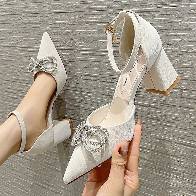 Giày Cao Gót Mũi Nhọn Chất Da Lụa Gót Cao 7cm Đính Nơ Đá Kim Tuyến Lấp Lánh Thời Trang CG-0681