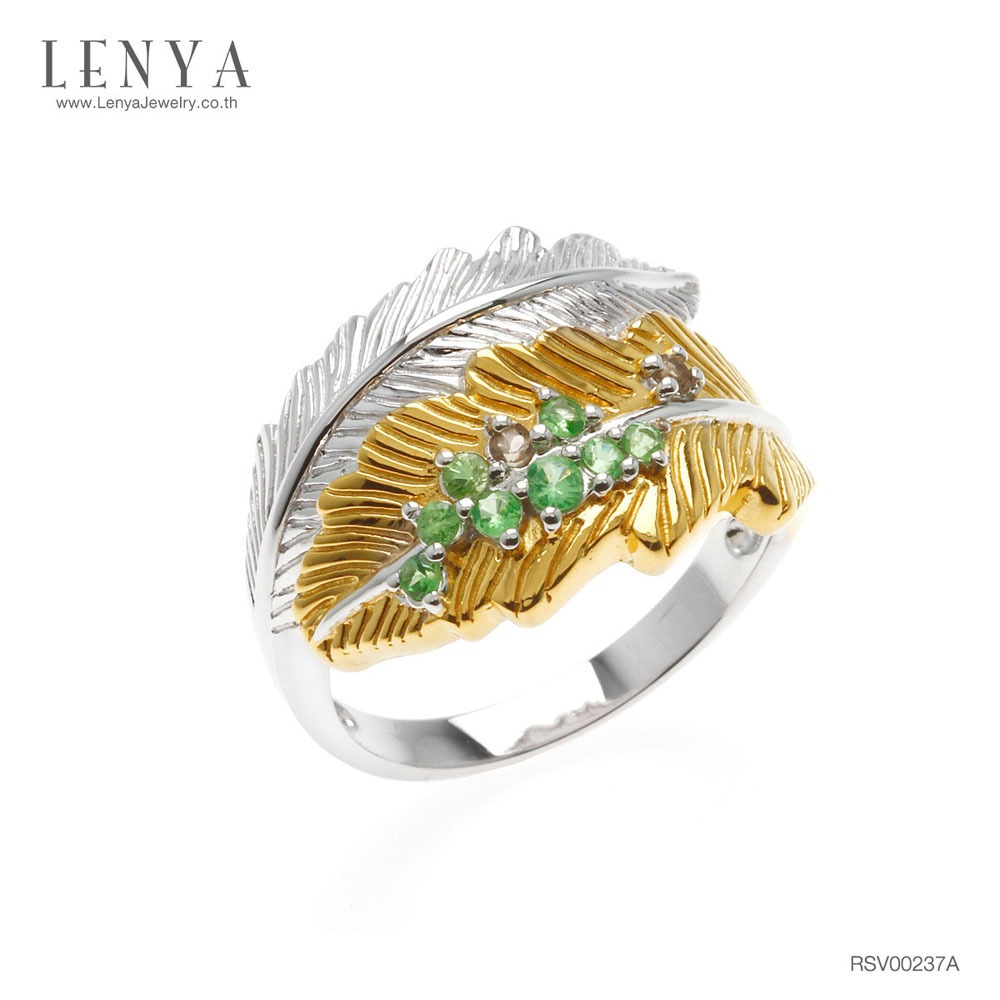 Lenya Savolite Gemstone Ring Enhances Prosperity and Prosperity. Size 2 Mm. Genuine 925 Silver Body, Two-Tone Plating. ราคา 3,500 บาท*ส่งฟรี