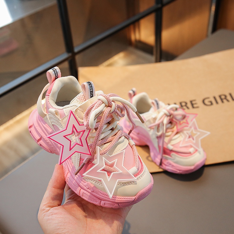 Fashion Cool Style Baby Girls & Boys Lace-up Sneakers Light Weight Breathable Comfortable Soft Sole Kids Sport Shoes 2-18 Years Old T23N08PP-98 ราคา  309 บาท*ส่งฟรี