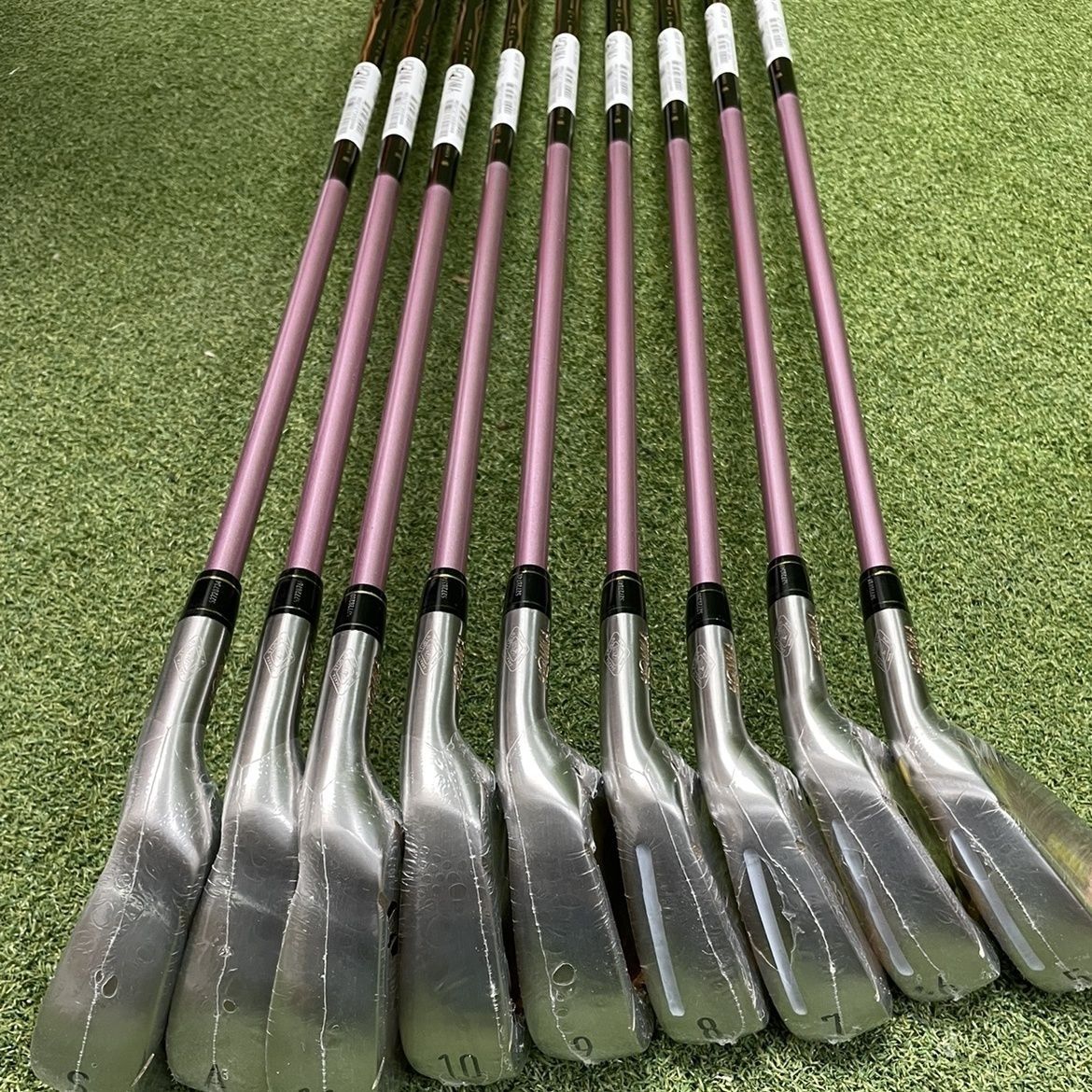 New Womens Golf Clubs HONMA S-07 Golf Irons Set 5-11 A S 9 Pcs 4Star BERES Clubs Irons L Flex Graphite Shaft and Headcover · v10