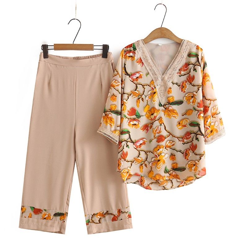  Hai bộ chi tiết quần áo phụ nữ trung niên và người cao tuổi Bộ quần áo thời trang nữ trẻ trung mùa hè mẹ 