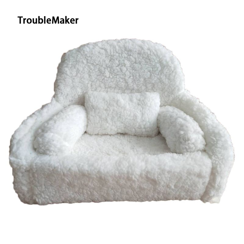 Set up 4 cushions for use as baby photography props ราคา 484 บาท*ส่งฟรี