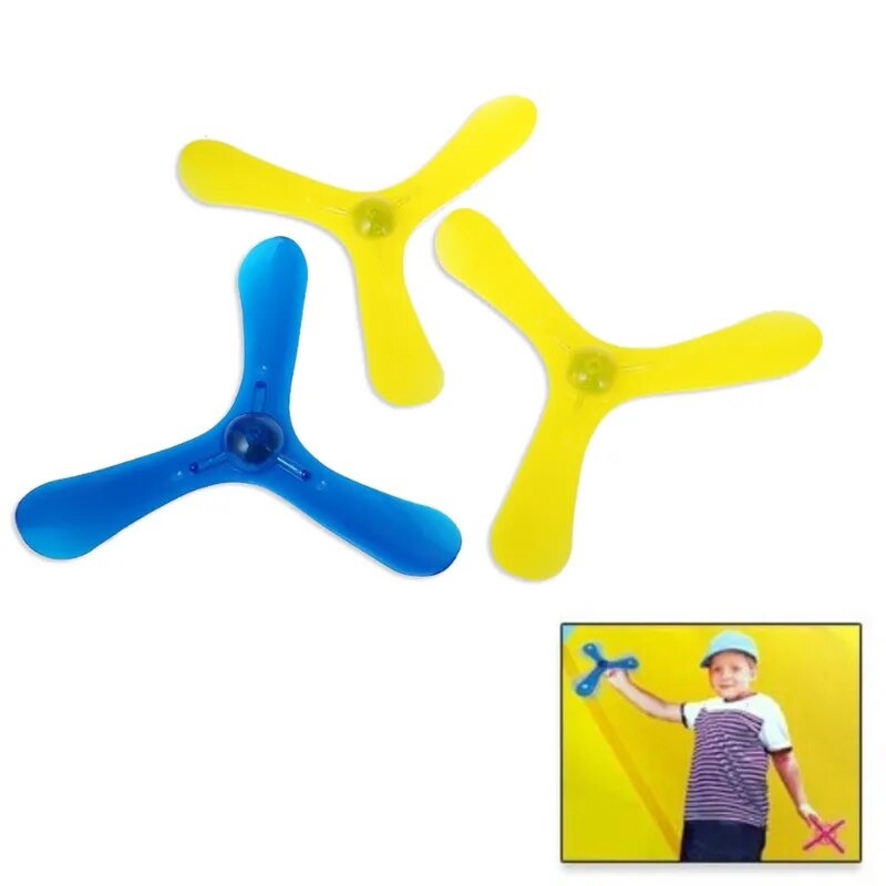 Free-delivery LED Light 3 Leaves Boomerang Outdoor Fun Toy Sport Throw