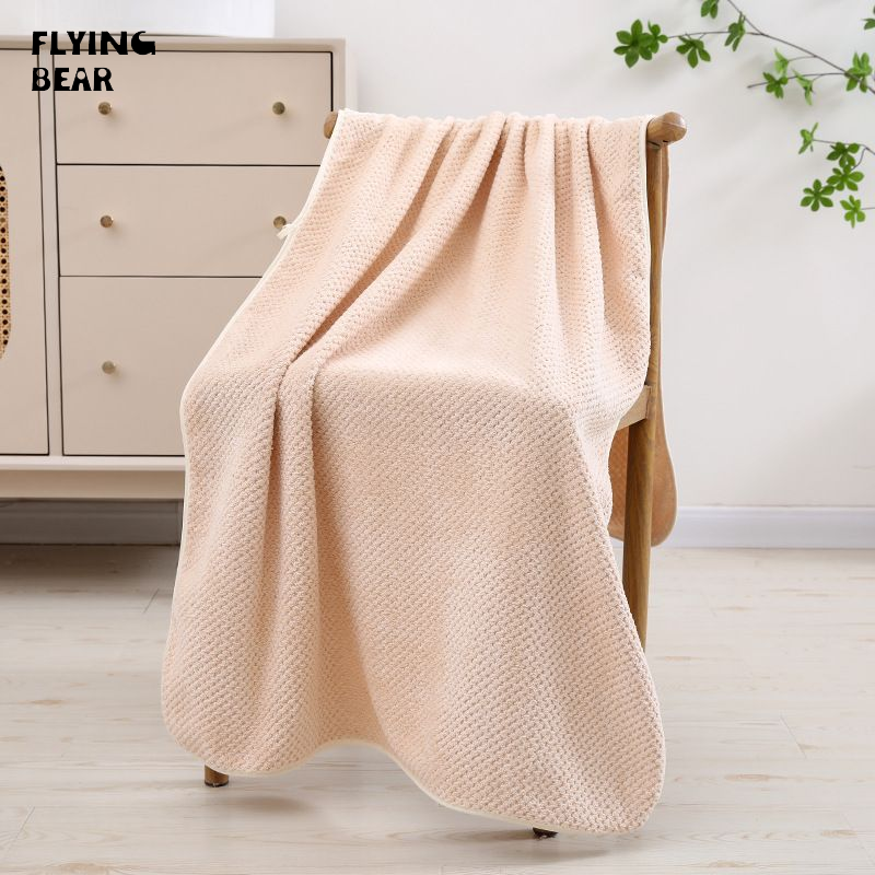 Bay gấu San hô lông cừu khăn tắm kẹo vải to sợi không dễ dàng để Lint thấm mềm gói khăn thoáng khí nhanh khô Khăn tắm biển Tùy chỉnh bán buôn
