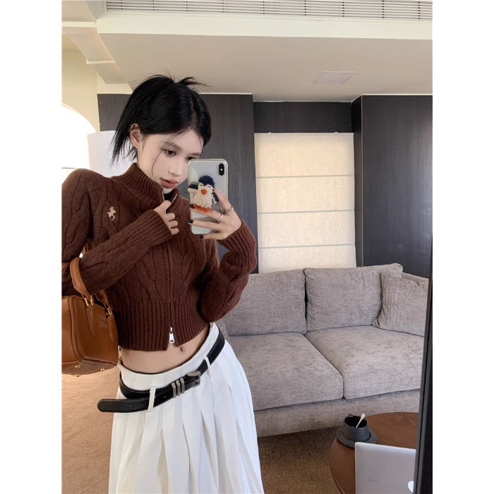 Laz nigori đứng lên cổ áo thêu Áo len xoắn áo khoác nữ quần áo mùa đông mới mỏng vừa vặn và mỏng Áo 