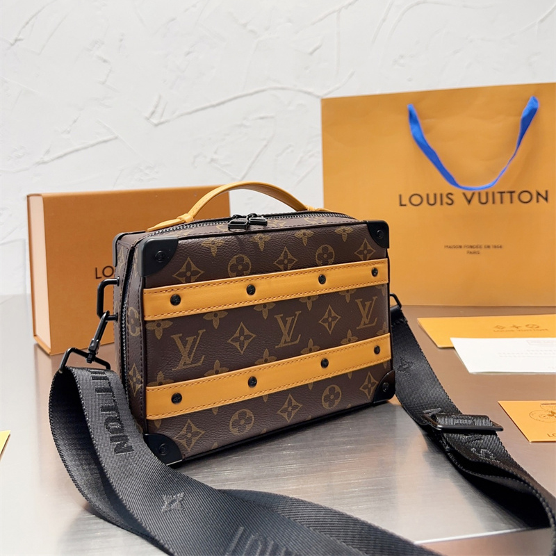 Louis Vuitton LV Faye Wong Messenger Bag Underarm Bag Second-Hand