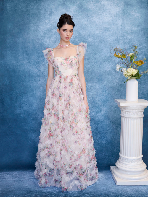 Cider Mesh Square Neck Floral Lettuce Trim Lace Up Maxi Dress ราคา 3,818 บาท*ส่งฟรี