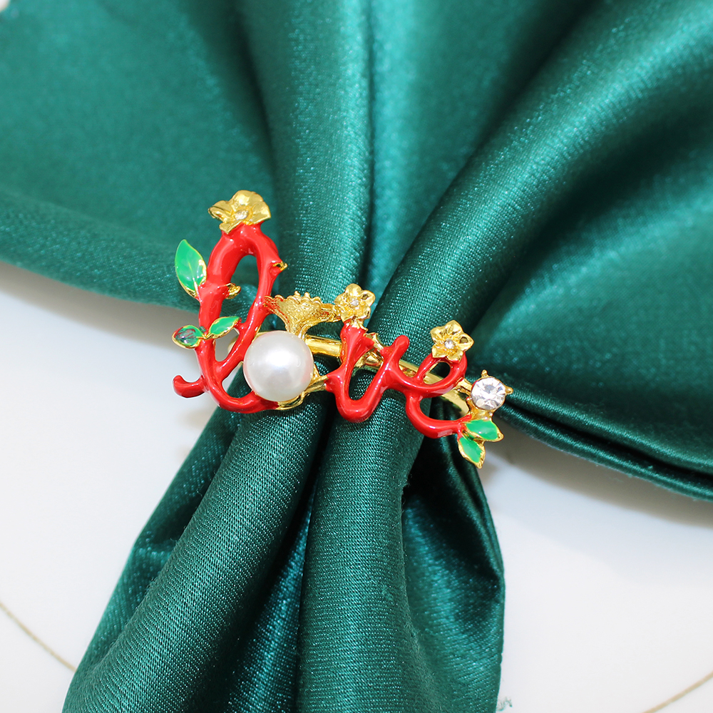 6Pcs Rose Rings Love Letter Napkin Ring Holders for Valentine Weddings Thanksgiving Parties Table Settings Deco OJ.I ราคา 426 บาท*ส่งฟรี