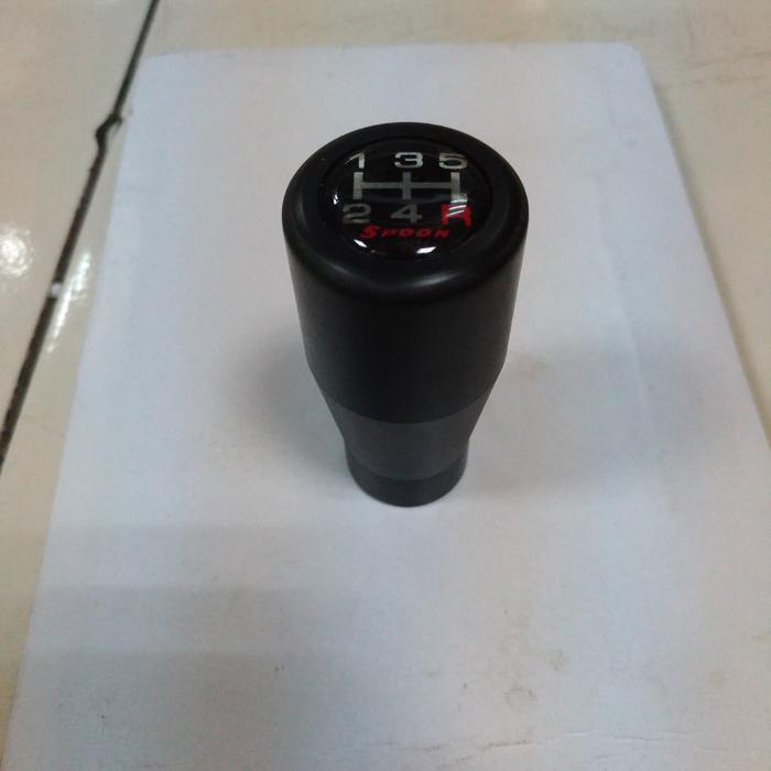 SHIFT KNOB MANUAL SPOON SPORT DURACON UNIVERSAL HITAM - RED MARKEET Harga 35,020,000 rupiah*Gratis Ongkir