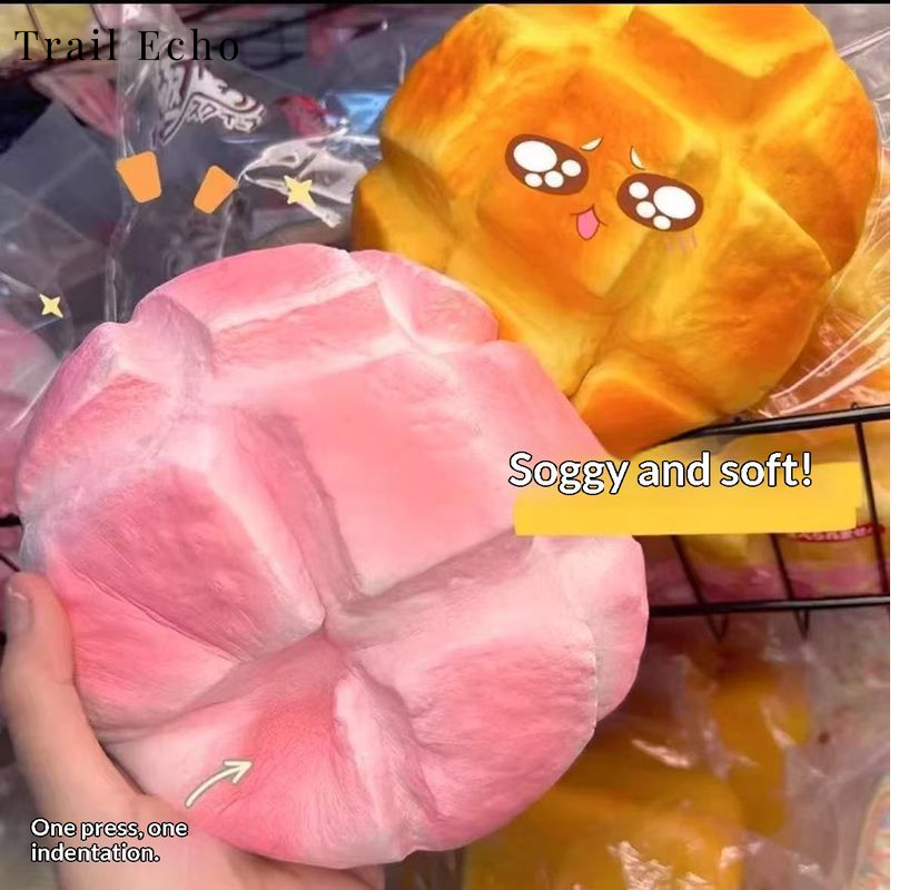 Trail Echo 9cm Cheese Cake Slow Rebound Squishy Toy Soft Stretchy Stress Relief捏捏乐 ราคา 54 บาท*ส่งฟรี
