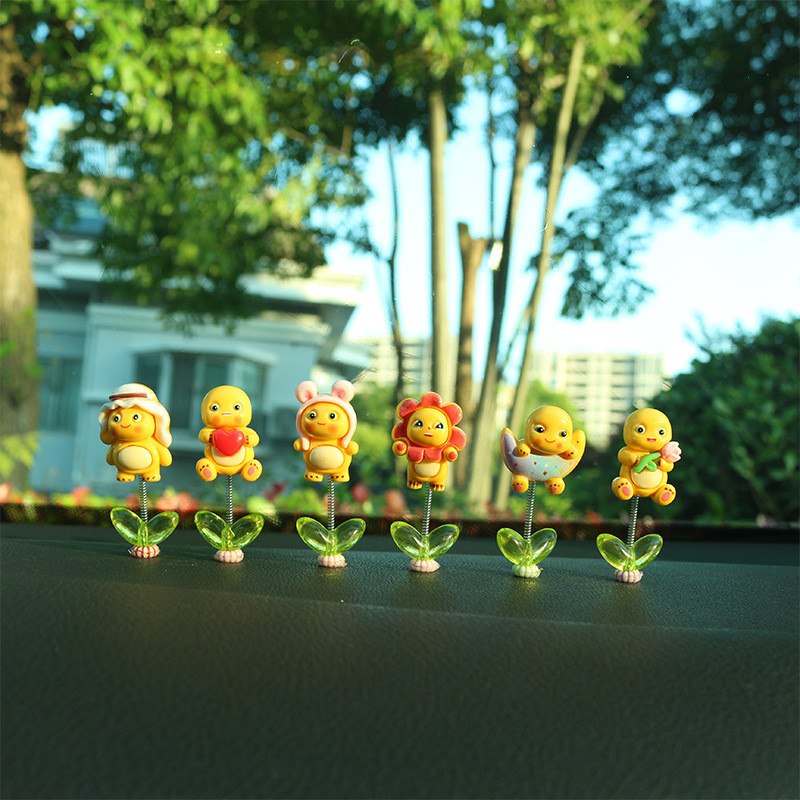 6Pcs Mini Figure Nailong Dino Yellow Blocks Toys /Car Decoration Navigation Screen Electric Car Cute Decorations /Popular Car Dashboard Display Decorations Desk Decorations Harga 13,898 rupiah*Gratis Ongkir