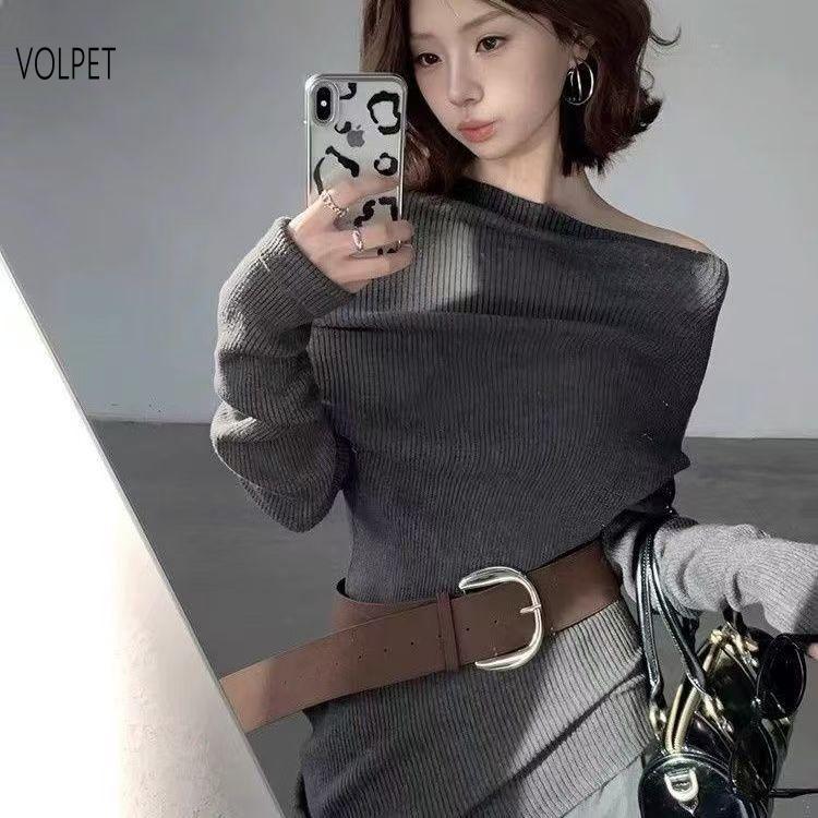 เข็มขัดปีกกว้าง Y2K สไตล์เรโทร - หนังกลับคาดเอวหัวเข็มขัดสีเงินฝ้า ราคา 183 บาท*ส่งฟรี