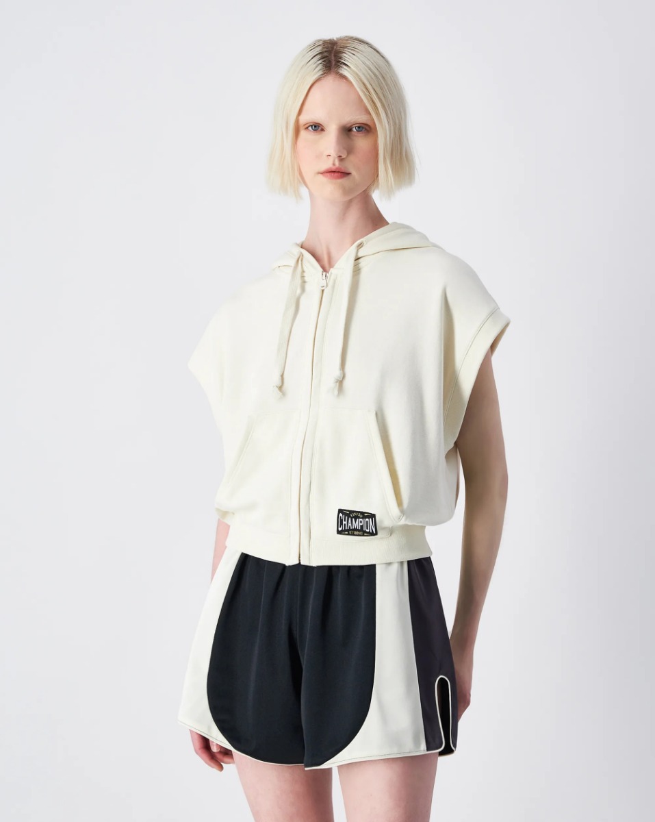 CHAMPION FULL ZIP HOODIE SWEATSHIRT-เสื้อแจ็คเก็ตสำหรับผู้หญิง#117881-YS141 ราคา 2,590 บาท*ส่งฟรี