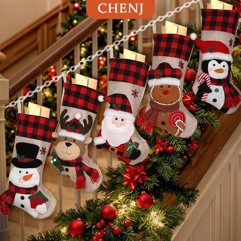 [COD] CHENJ ถุงน่องคริสต์มาสถุงเท้าคริสต์มาสลายสก๊อตซานตาสโนว์แมนกวางตกแต่งคริสต์มาสวันหยุดคริสต์มาสสำหรับครอบครัว - ยี่ห้อ CHENJ ราคา 169 บาท*ส่งฟรี