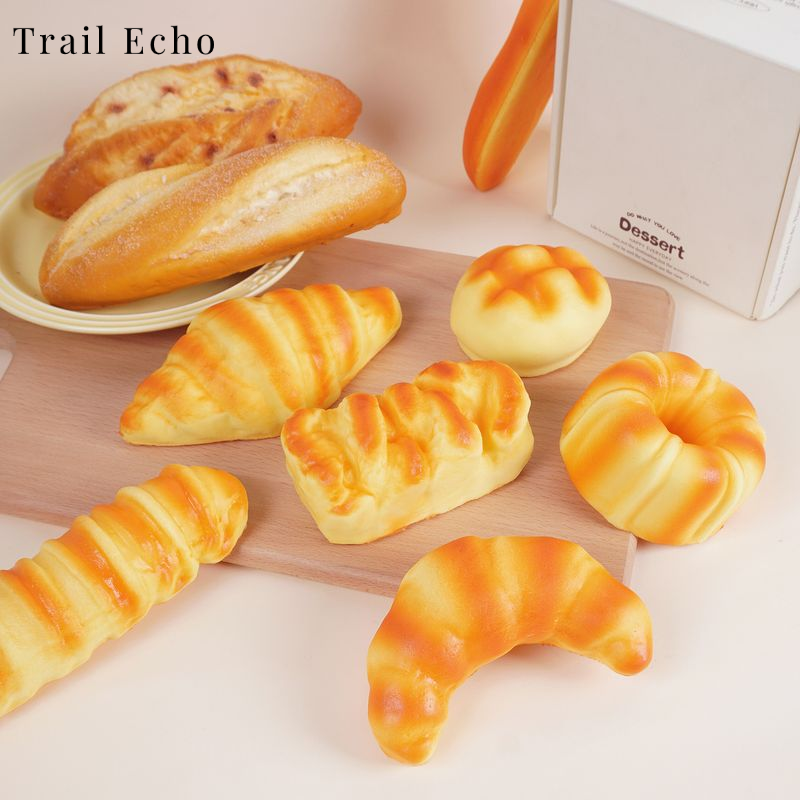 Trail Echo PU Realistic Slow Rebound Bread Toy - Stress Relief Squeezable Fake Food Baguette for Adults ราคา 36 บาท*ส่งฟรี