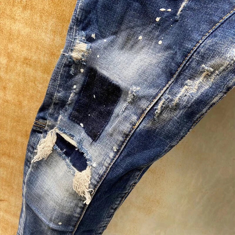 【A Popular】  starbags dsq T121 men`s jeans New wear simple men slim ripped stretch jeans skinny straight Tear Process Italian Design pants