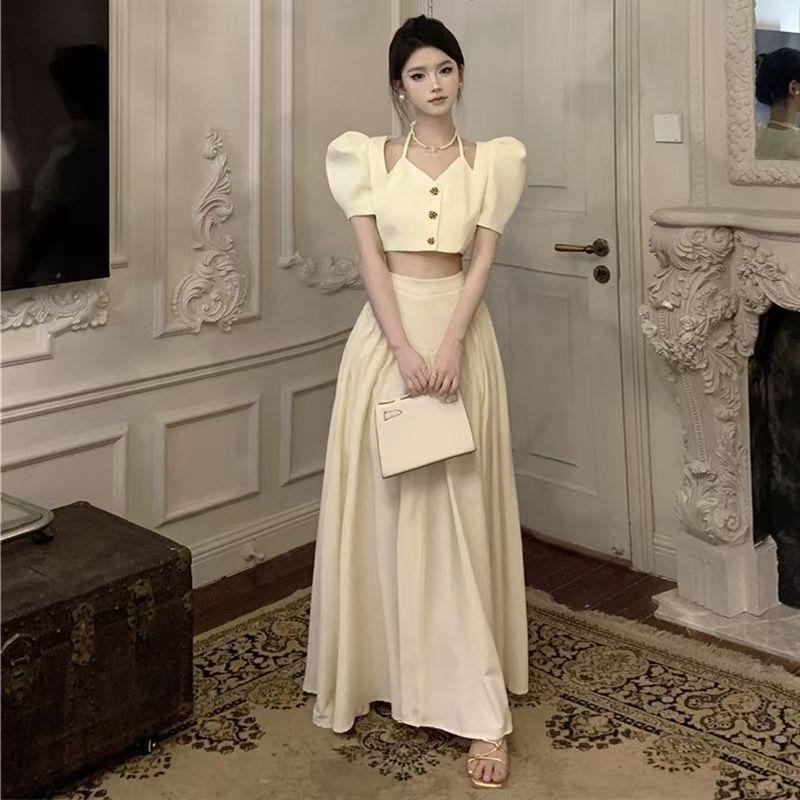 ชุดสูทสไตล์ฮ่องกงเสื้อและกระโปรงสไตล์ฝรั่งเศสขนาดเล็กชุดสองชิ้น TM551473TZ ราคา 619 บาท*ส่งฟรี