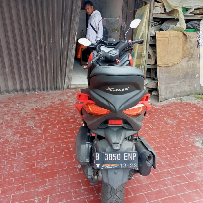 BACKREST SANDARAN XMAX BY TONS MOTOR - AKSESORI EKSTERIOR MOTOR Harga 1,345,000 rupiah*Gratis Ongkir