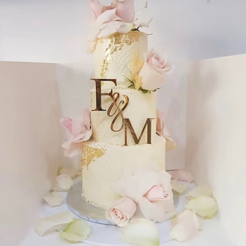 Tùy chỉnh bánh Tên mảng bámđám cưới tên viết tắt Acrylic bánh Topper gương acrylic Mr & Mrs Monogram Topper kỷ niệm Đảng trang trí nội thất