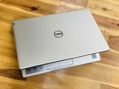 [HCM][Trả góp 0%]Laptop Dell N7370/ i7 8550u 8CPUS/ 8G/ SSD256/ 13in/ Viền Mỏng/ Siêu Mỏng/ Gập 180 độ/ Đỉnh cao doanh nhân/ Giá rẻ