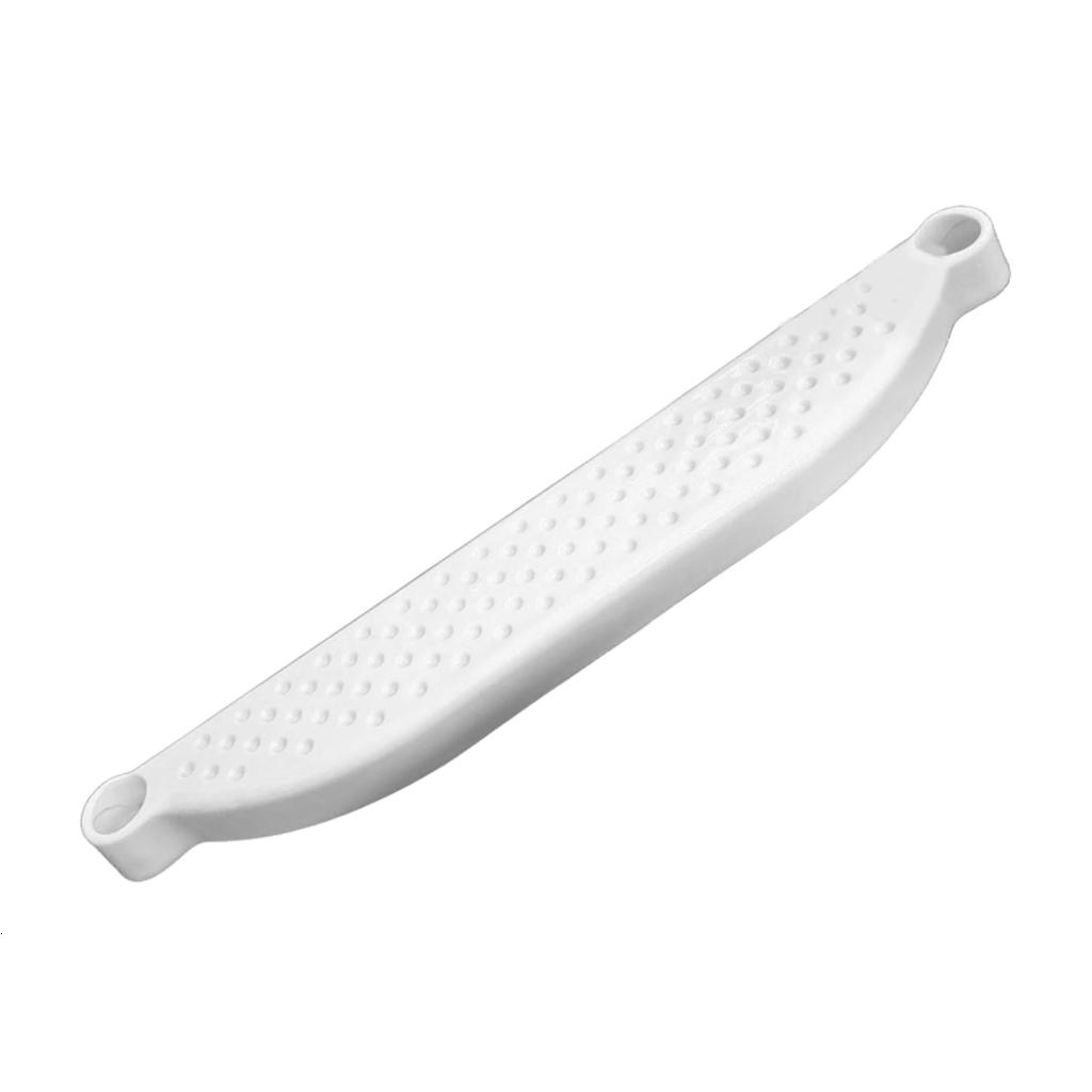Có thể điều chỉnh footrest thoải mái dễ dàng để cài đặt footrset cho bé cao ghế