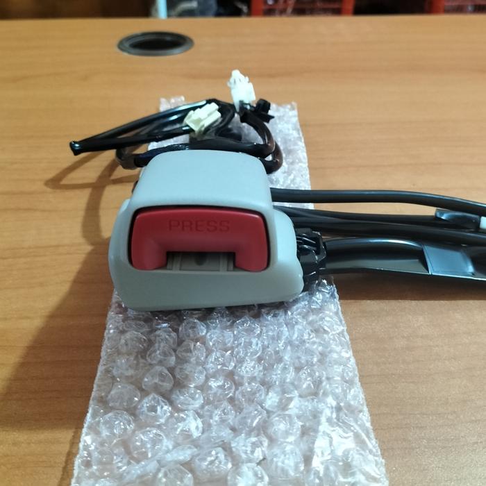 PROMO SEAT SAFETY BELT DEPAN INNOVA FORTUNER HILUX LAMA TOYOTA - OTO EXPRESS Harga  160,000 Ringgit*Penghantaran Percuma