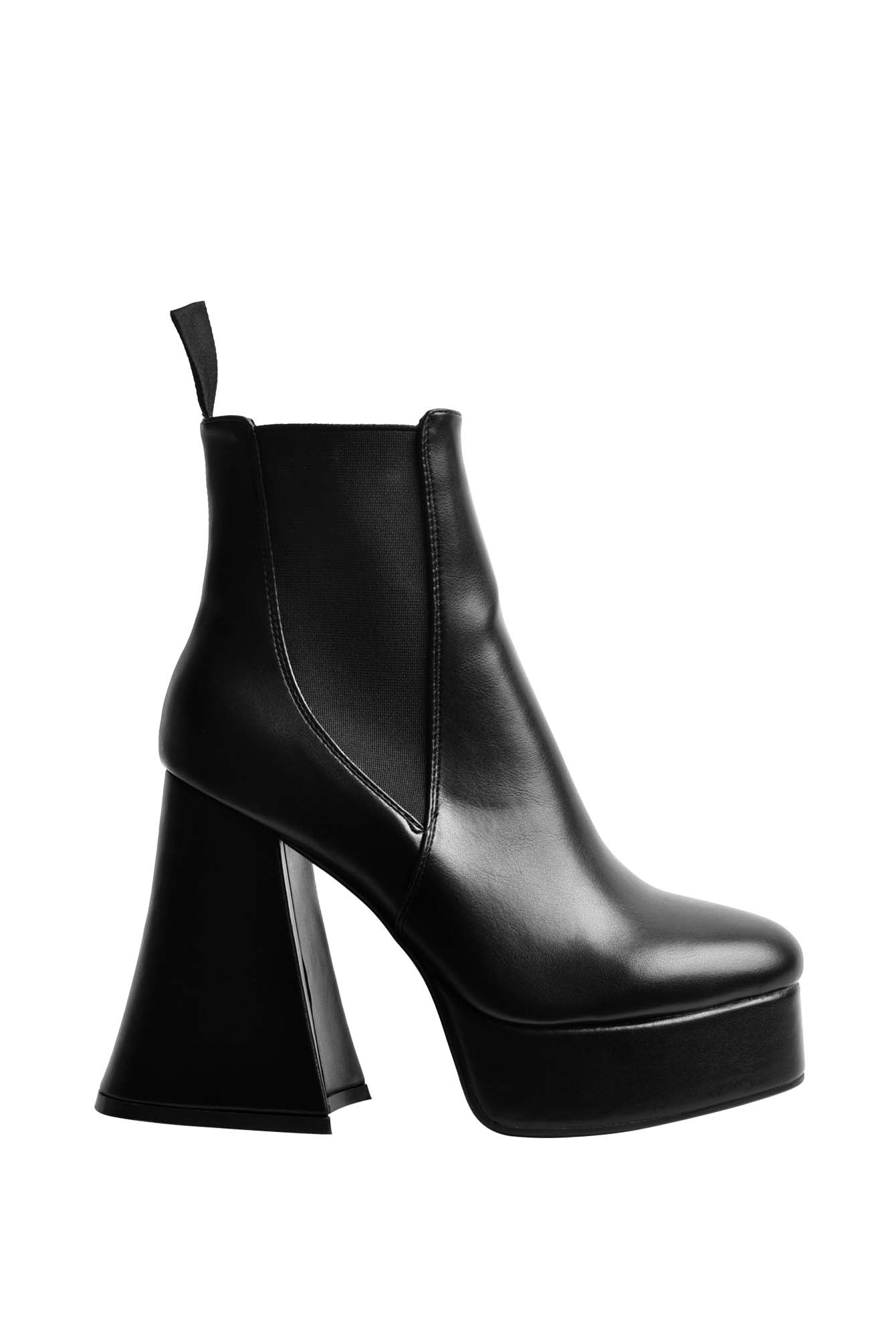 Villains SF WINONA Women's Platform Chelsea Boots | Heel Height 5.0" ราคา 2,990 บาท*ส่งฟรี