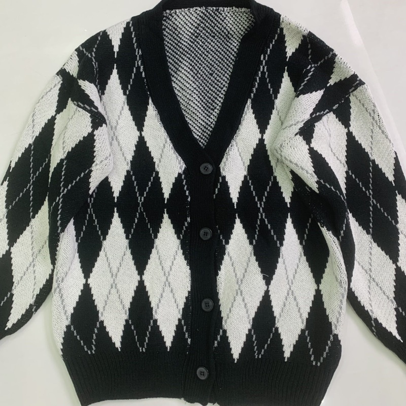 Áo Khoác Cardigan Len Nữ Kẻ Sọc Caro Kim Cương Đen Trắng Cadigan Len Dày Phong Cách Hàn Quốc Labibi