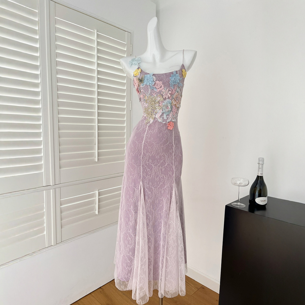 BRANCHÉ ชุดสำหรับผู้หญิงฤดูร้อนที่สง่างามที่มีความซับซ้อน A Ppliques ตาข่ายแขนกุดคอกลม Maxi A-Line พรรคออกเดทชุด B250313 ราคา 1,090 บาท*ส่งฟรี