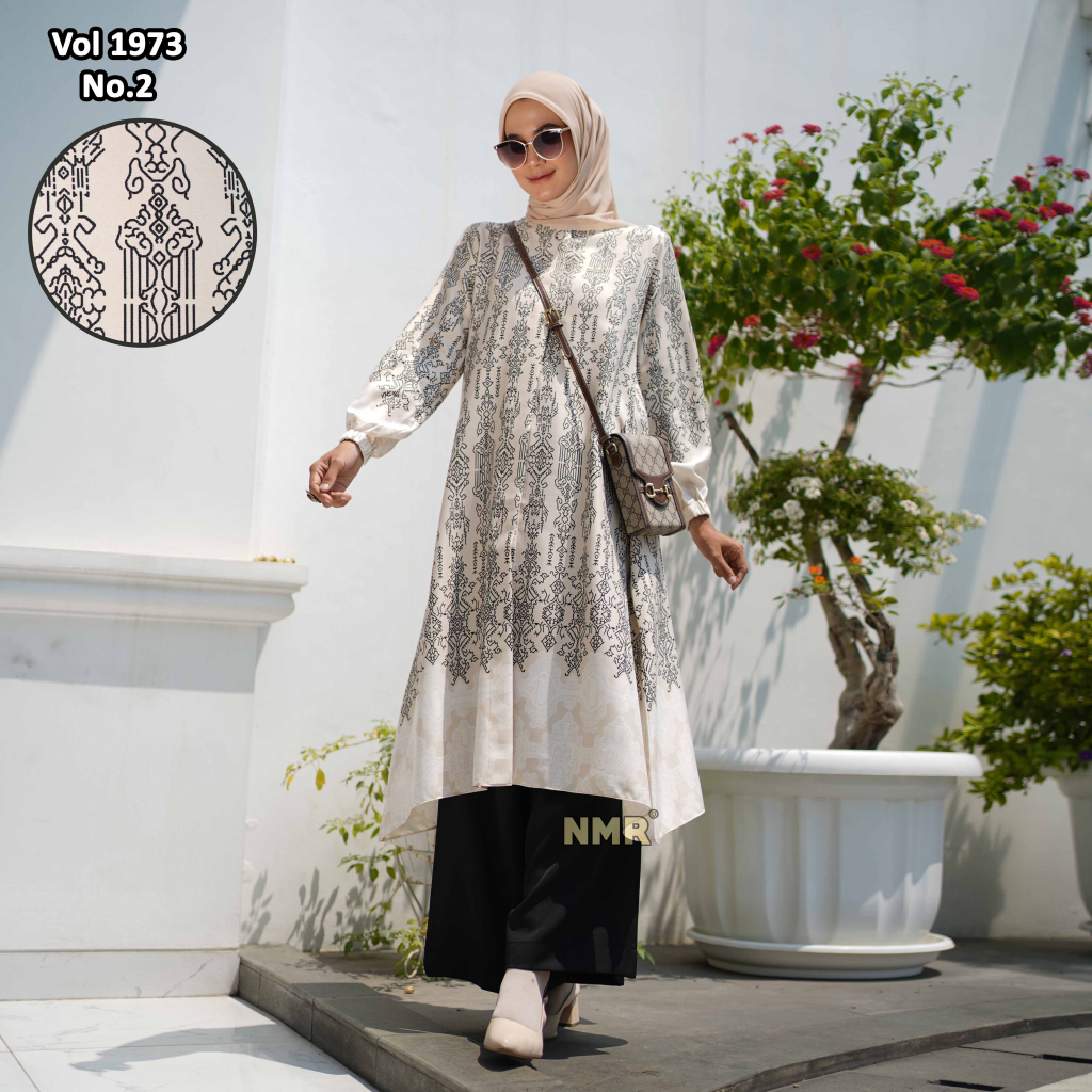 Onlayn pornoda choksiz taytlar Monster jinsiy aloqa video