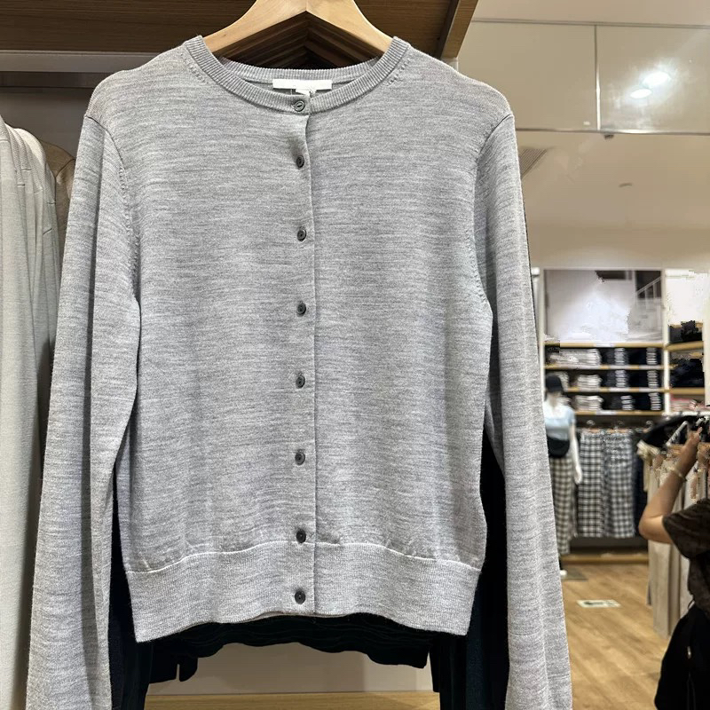 Nguyên bản nhập khẩu Uniqlo U nữ mùa thu worsted Merino cổ tròn Áo cardigan dệt kim áo len tay áo dà