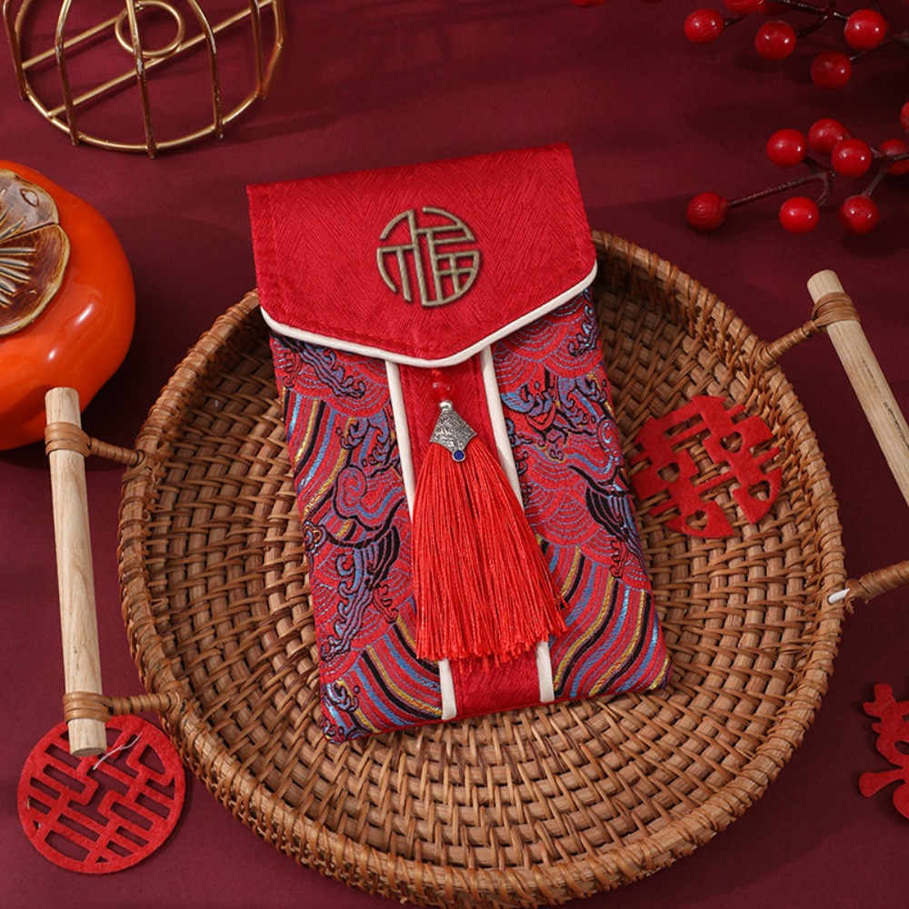JEAWR Exquisite Chinese Style Red Envelope Embroidery Craftsmanship Ten Thousand Yuan Baby Blessing Red Envelope Red Lucky Bag Traditional Wedding Gift Red Envelope Wedding Ceremony