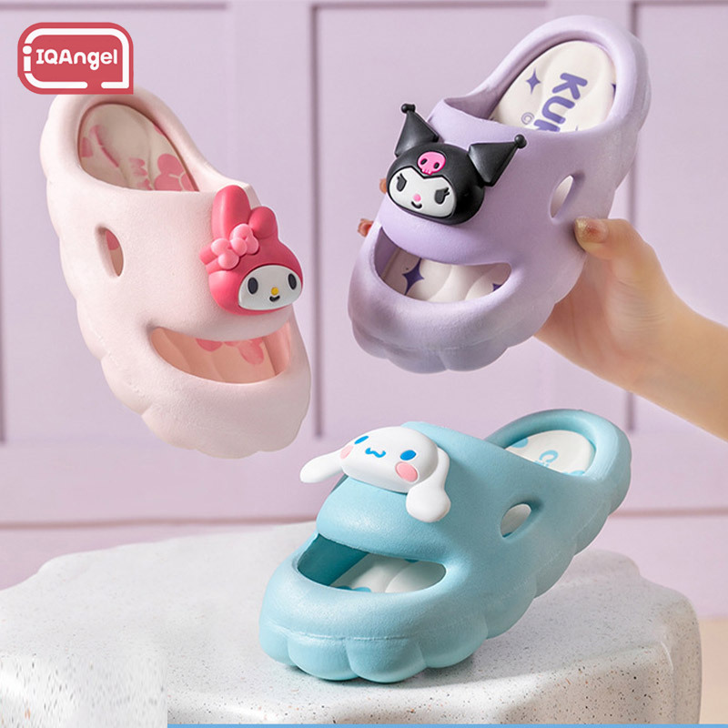 IQANGEL Children's slippers Summer new cute cartoon girls slippers Indoor soft-soled non-slip parent-child slippers Soft and comfortable ราคา 206 บาท*ส่งฟรี