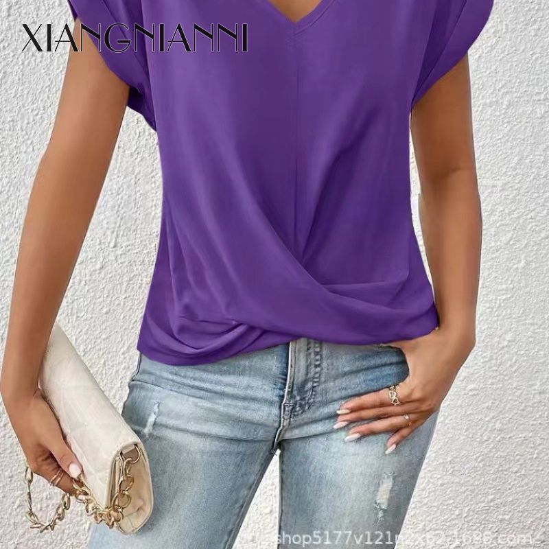 V-neck Short-Sleeved Shirt Solid Color T-shirt Top for Women ราคา 180 บาท*ส่งฟรี
