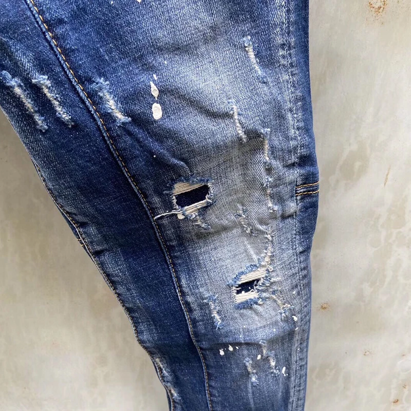 【A Popular】  starbags dsq T121 men`s jeans New wear simple men slim ripped stretch jeans skinny straight Tear Process Italian Design pants