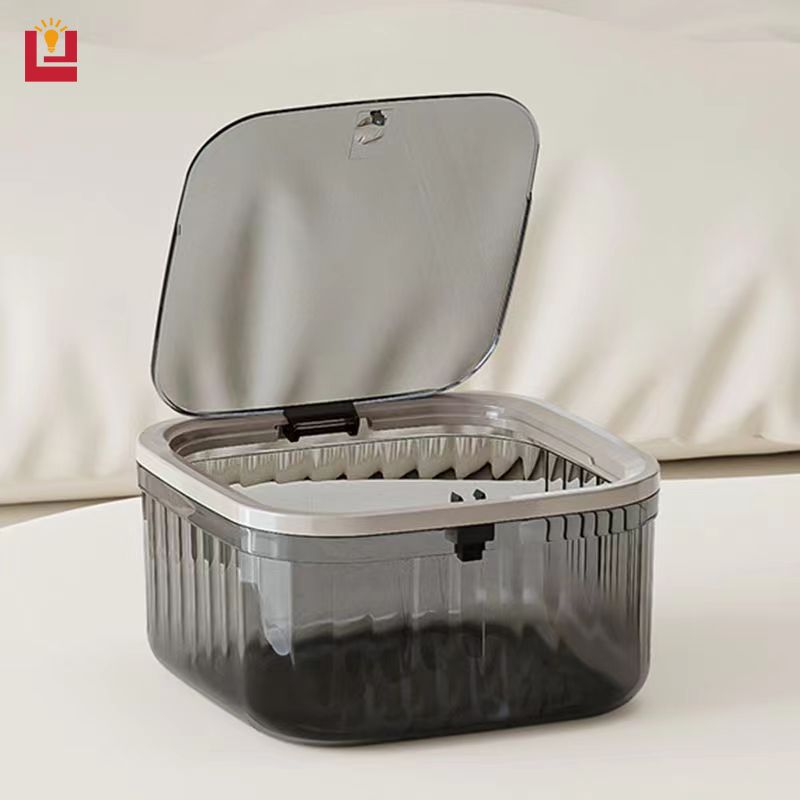 Press on mini desktop trash can, transparent high aesthetic tabletop paper basket, household bedroom bedside small trash can ราคา  83 บาท*ส่งฟรี