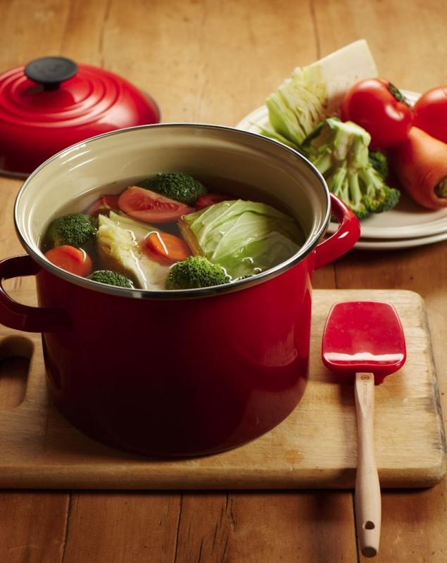 Le Creuset Stock Pot 8qt Cherry Red Singapore